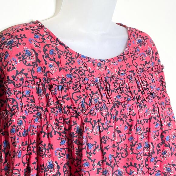 NWT GAP women's lightweight red & blue floral flowy 3/4 sleeve blouse size small - Picture 3 of 7